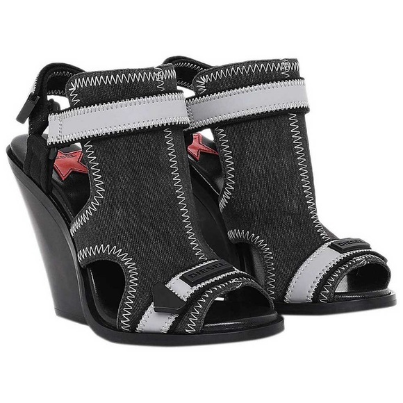 ❤️SOLD❤️ Diesel 'SA-FLAMINGO' HIGH HEEL SANDALS - Picture 4 of 8